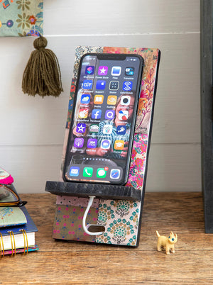 Natural Life Wooden Phone Stand - Be Happy